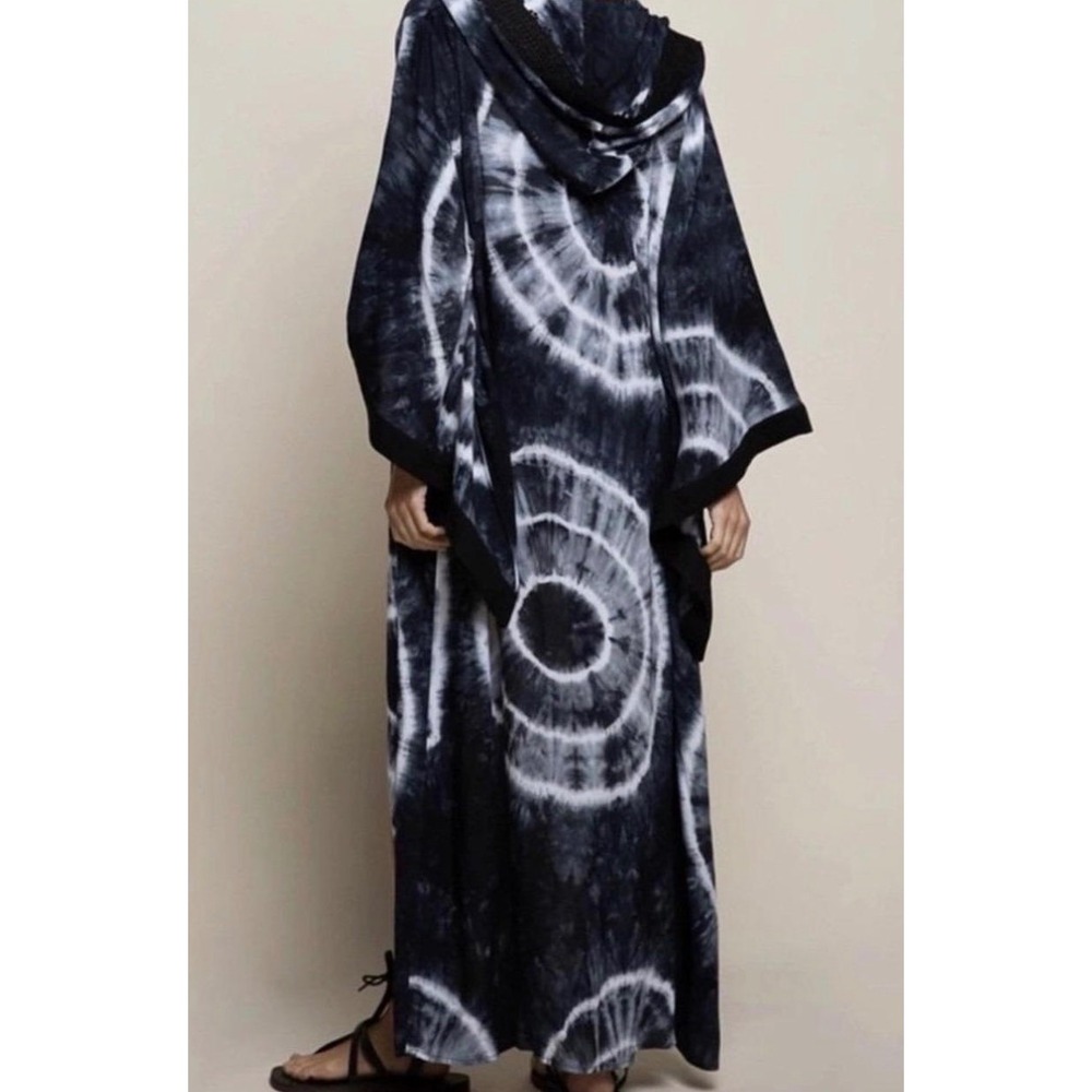 POL Tie Dye Hooded Kimono Robe Black White Duster Small Boho Hippie Festival
